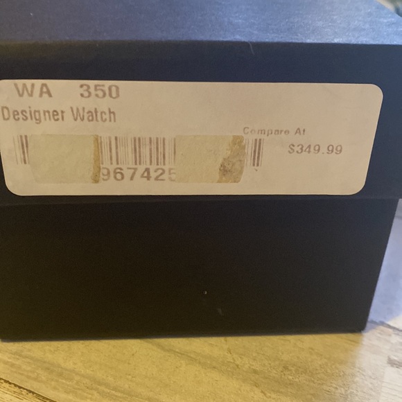 NWT ** Ladies a_line watch - Picture 7 of 8